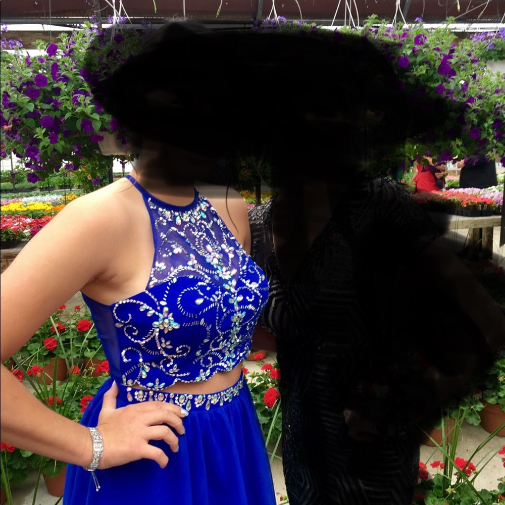 2017 Two-Piece Prom Dress